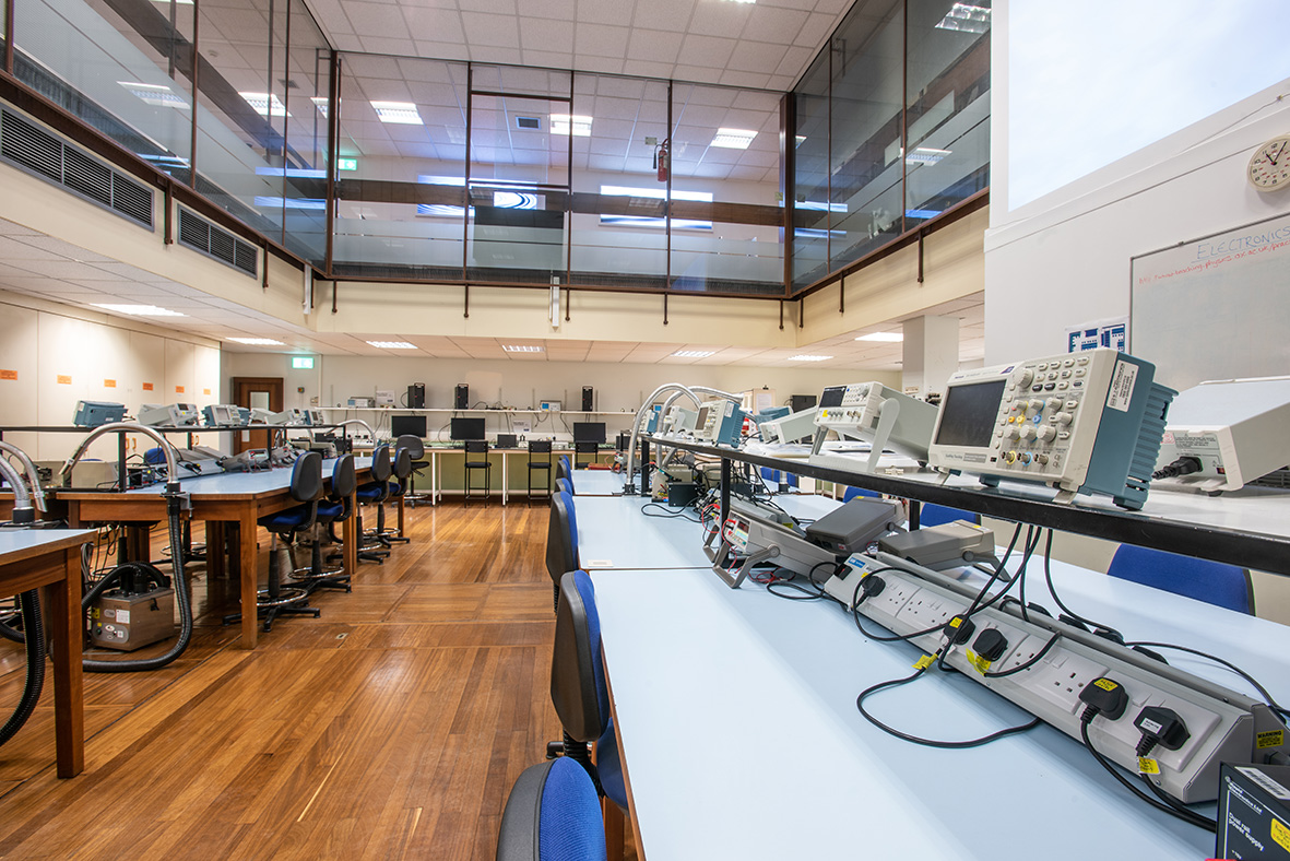 teaching-labs-gallery-university-of-oxford-department-of-physics