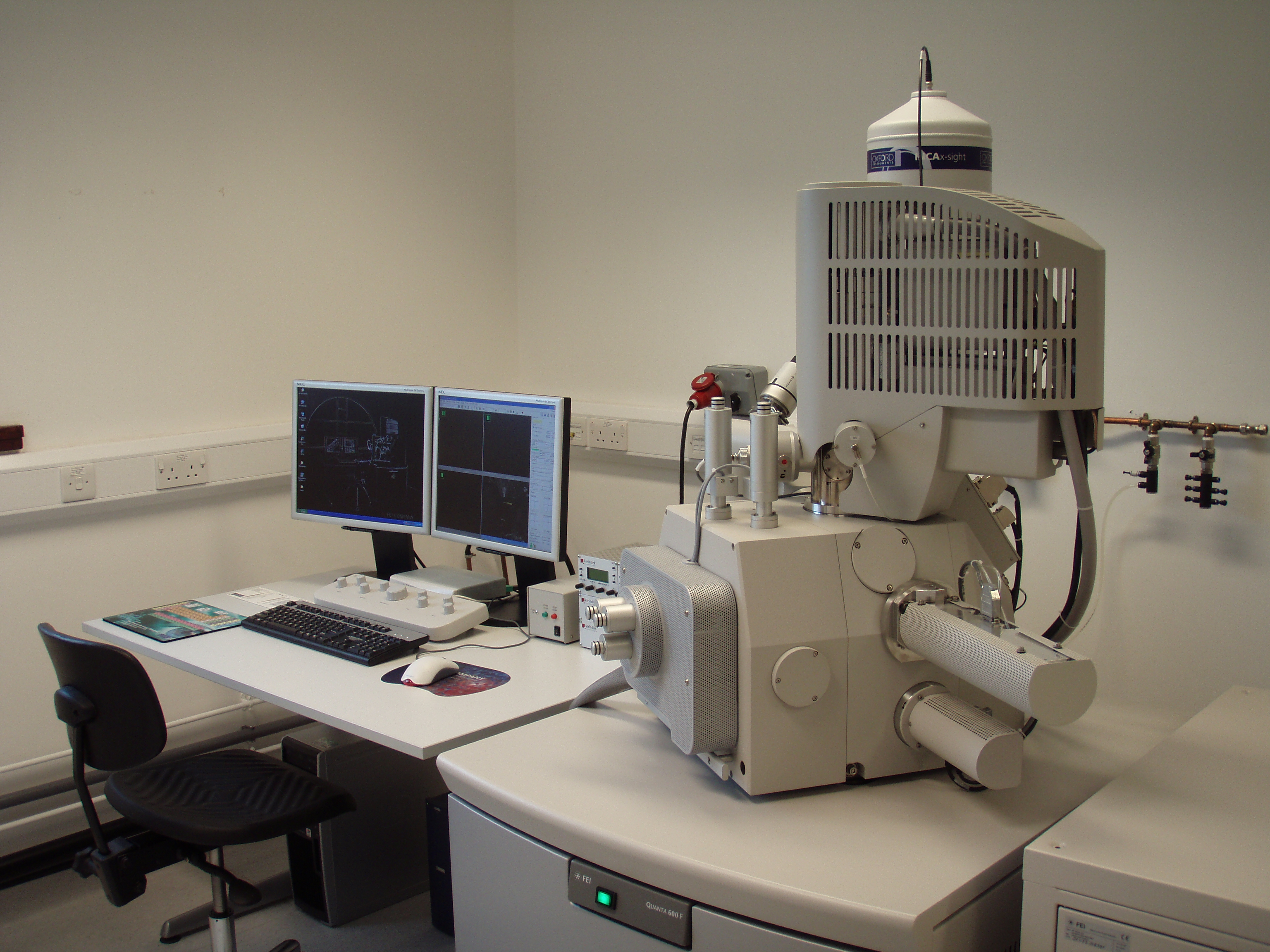 Scanning Electron Microscopy University of Oxford Department of Physics